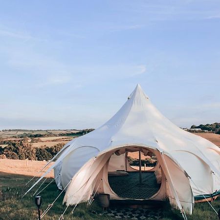 Immaculate Bell Tent Retreat North Devon บิดีฟอร์ด ภายนอก รูปภาพ
