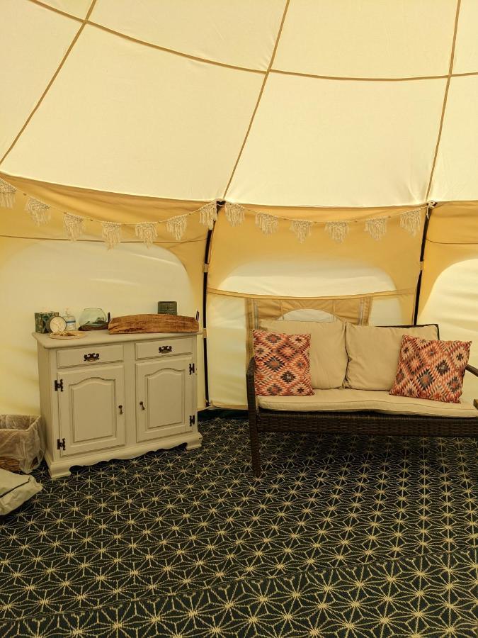 Immaculate Bell Tent Retreat North Devon บิดีฟอร์ด ภายนอก รูปภาพ