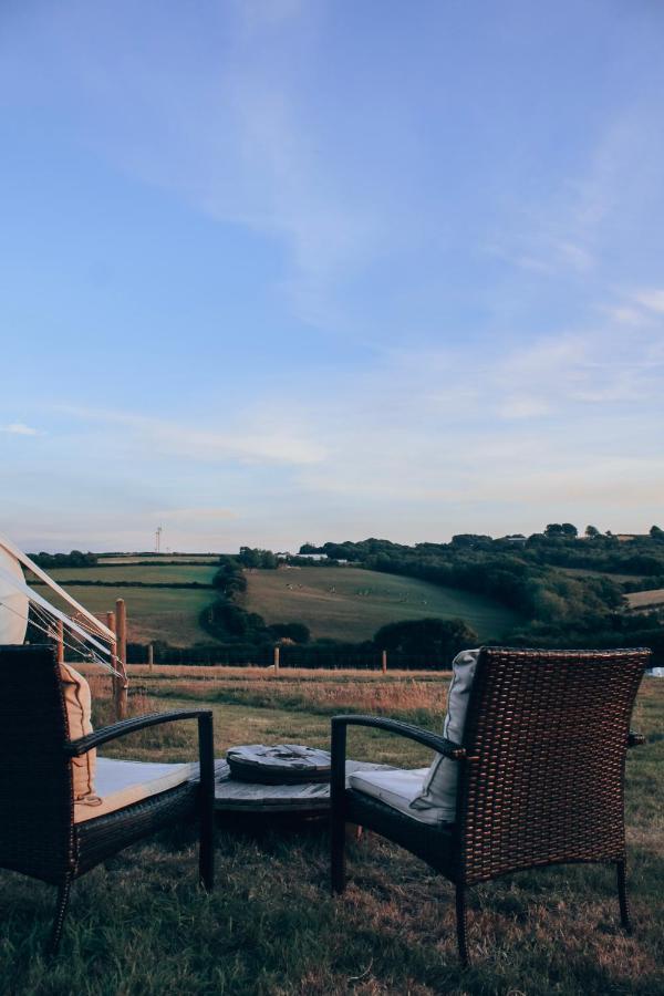 Immaculate Bell Tent Retreat North Devon บิดีฟอร์ด ภายนอก รูปภาพ