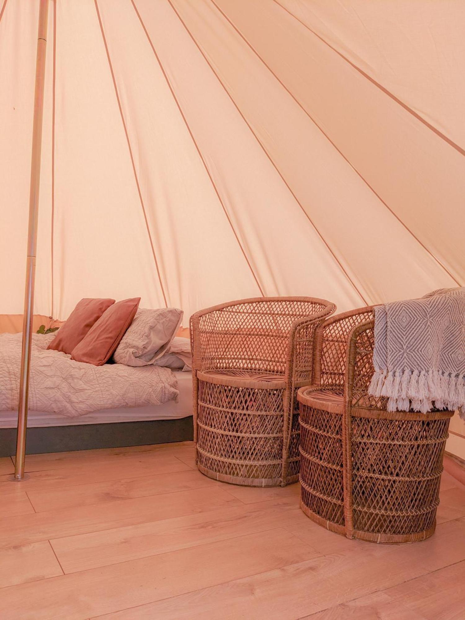 Immaculate Bell Tent Retreat North Devon บิดีฟอร์ด ภายนอก รูปภาพ